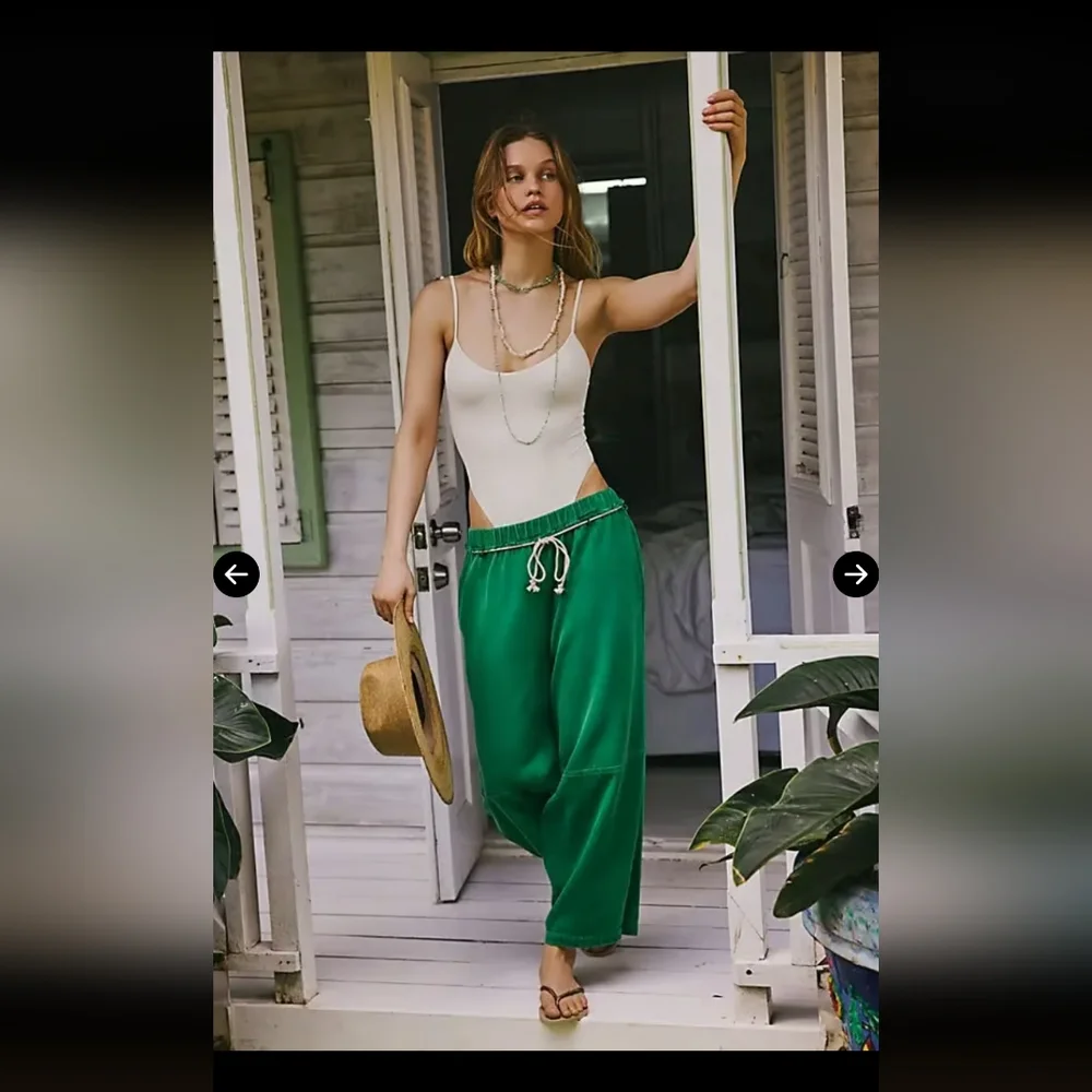 NWOT Free People Kayden Loose for Barrel Pants - Green, First Tree - XS - Picture 4 of 4